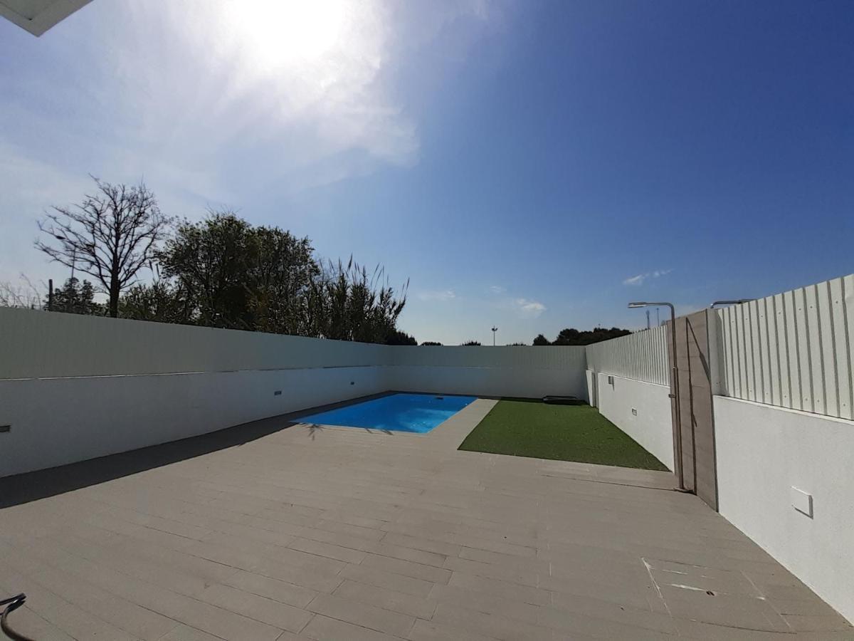 Lisbon Tagus River 2 Suites Private Pool D Almada Exterior foto